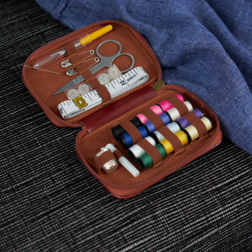 Image of GENTLEMANS - SEWING KIT