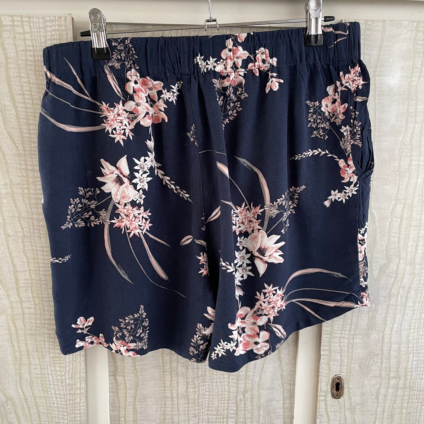 (10) Target floral shorts