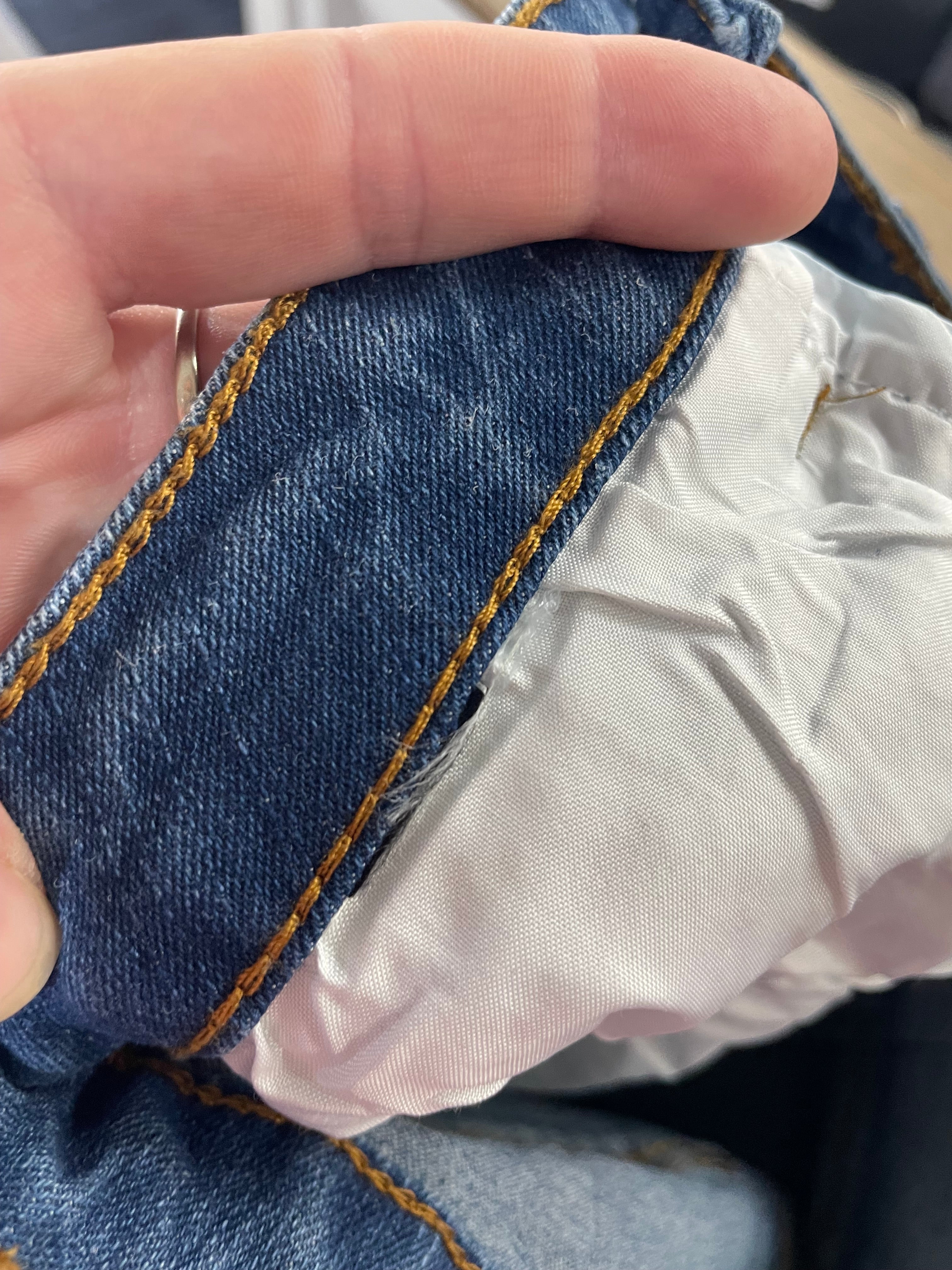 Image of (27) Shein | Flare jeans