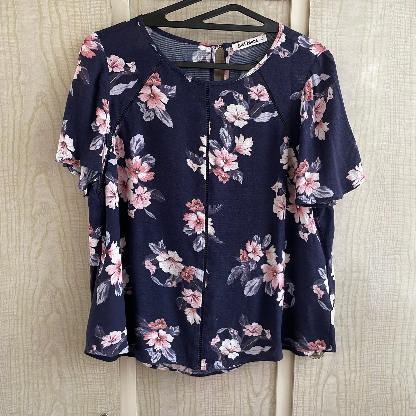 (10) Navy & Floral. Just Jeans Blouse