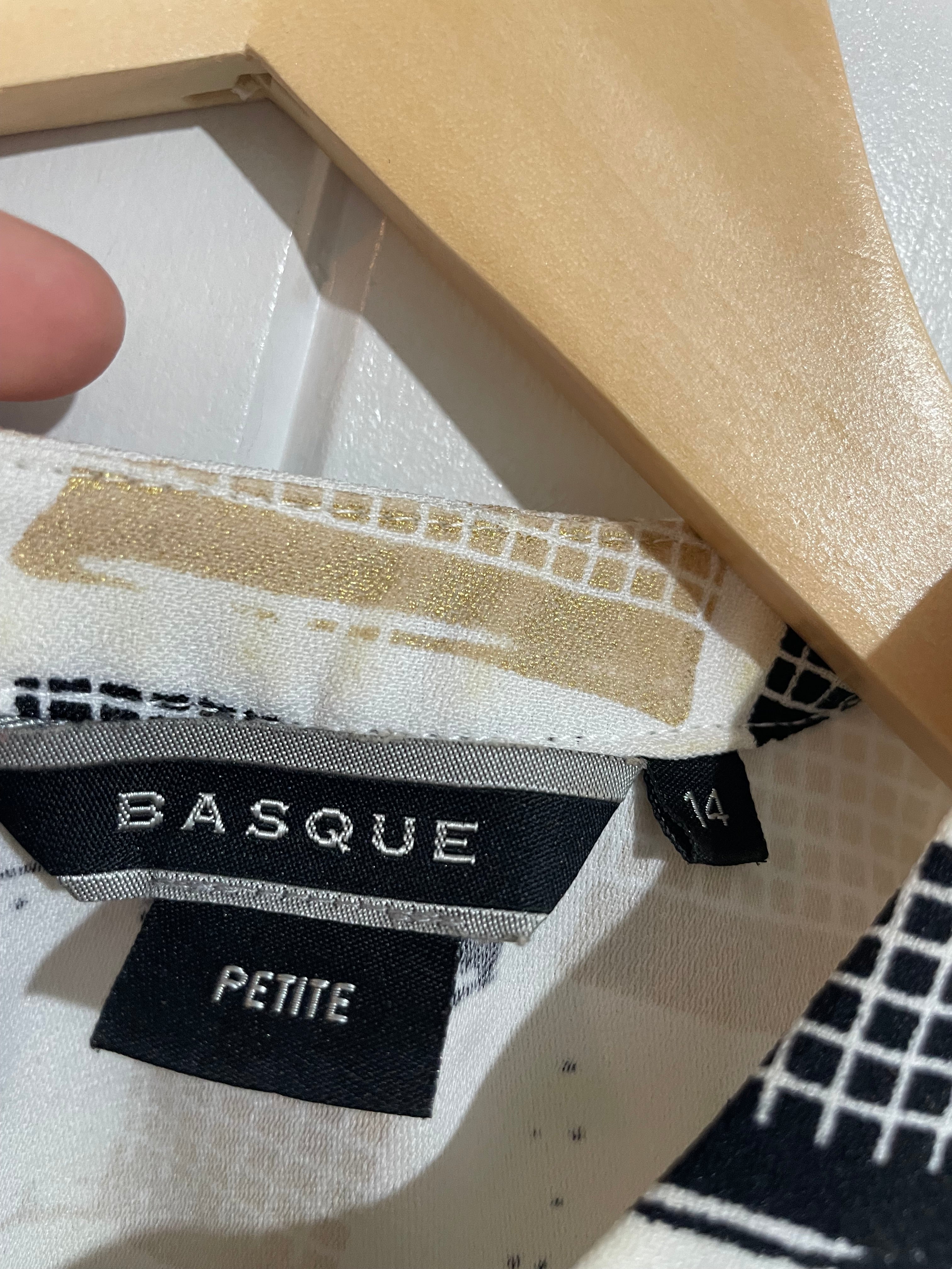 Image of (14) Basque | Blouse