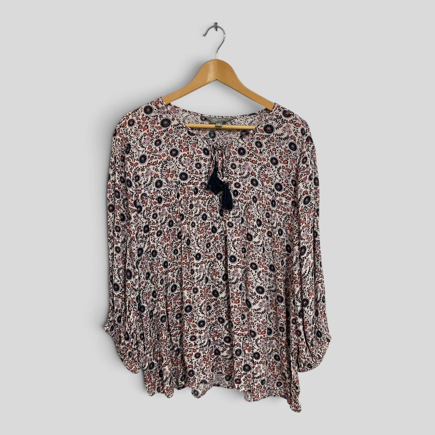 (18) Suzannegrae | Patterned Blouse