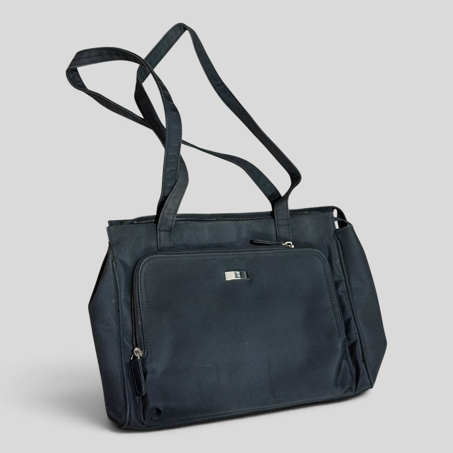 Handbag | Black Tablet Tote