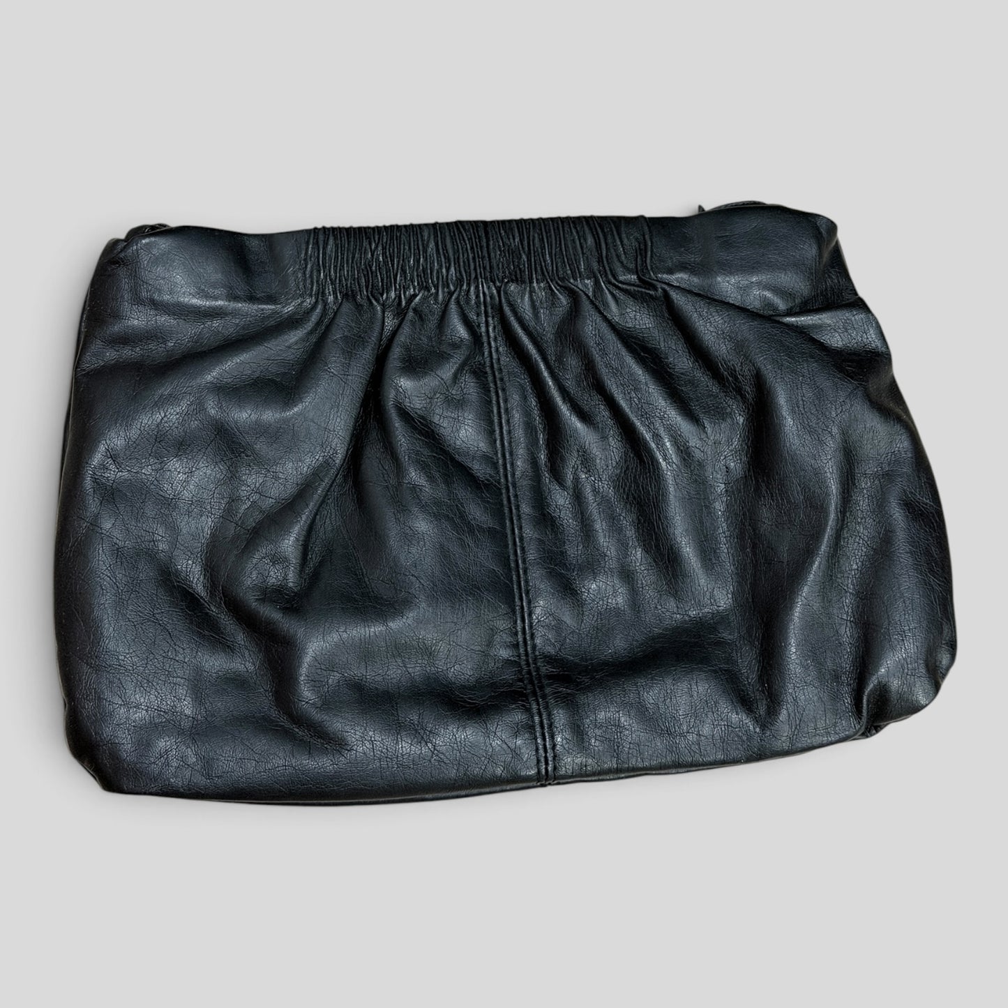 Clutch | Black Ruched
