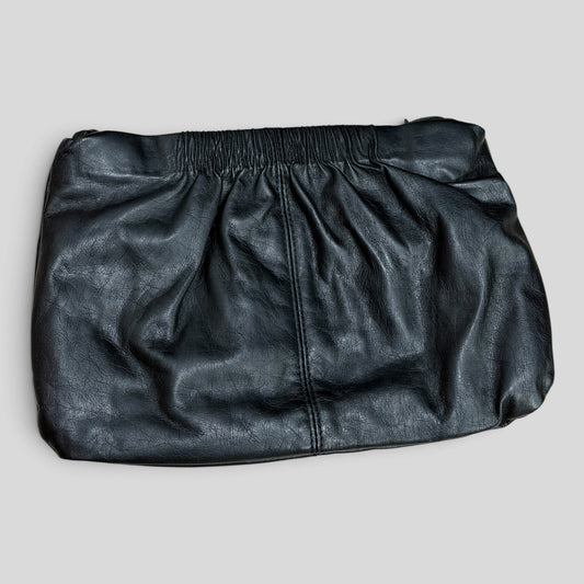 Clutch | Black Ruched