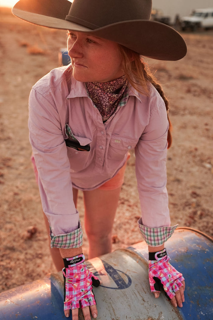 Image of FarmHER Hands | 'River Gum' | UPF50+ Gloves