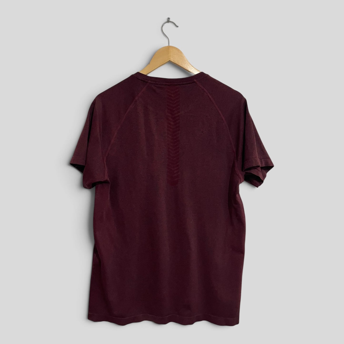 (L) Circuit | Maroon Sports Tee
