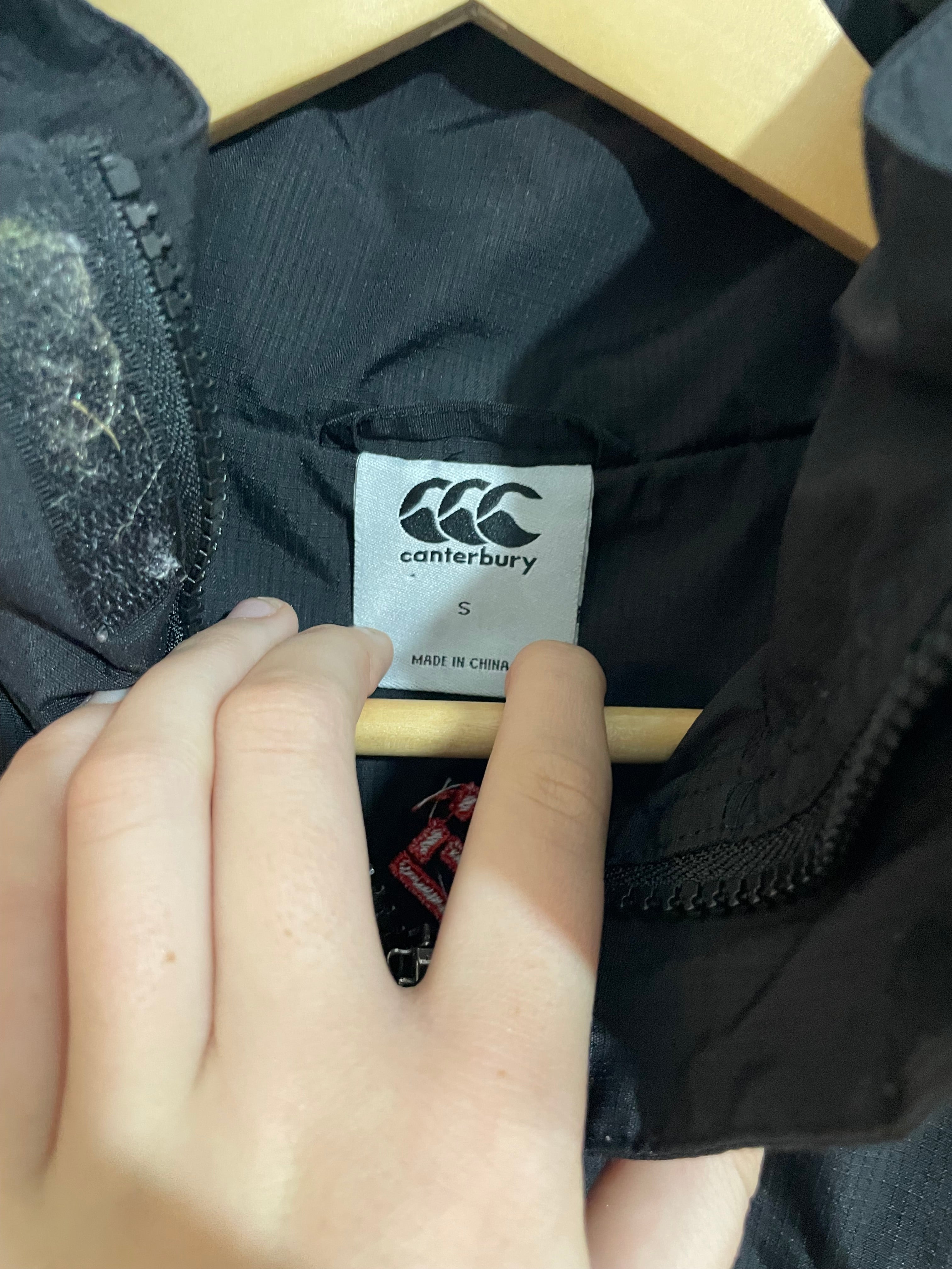 Image of (S) Canterbury | Black Jacket