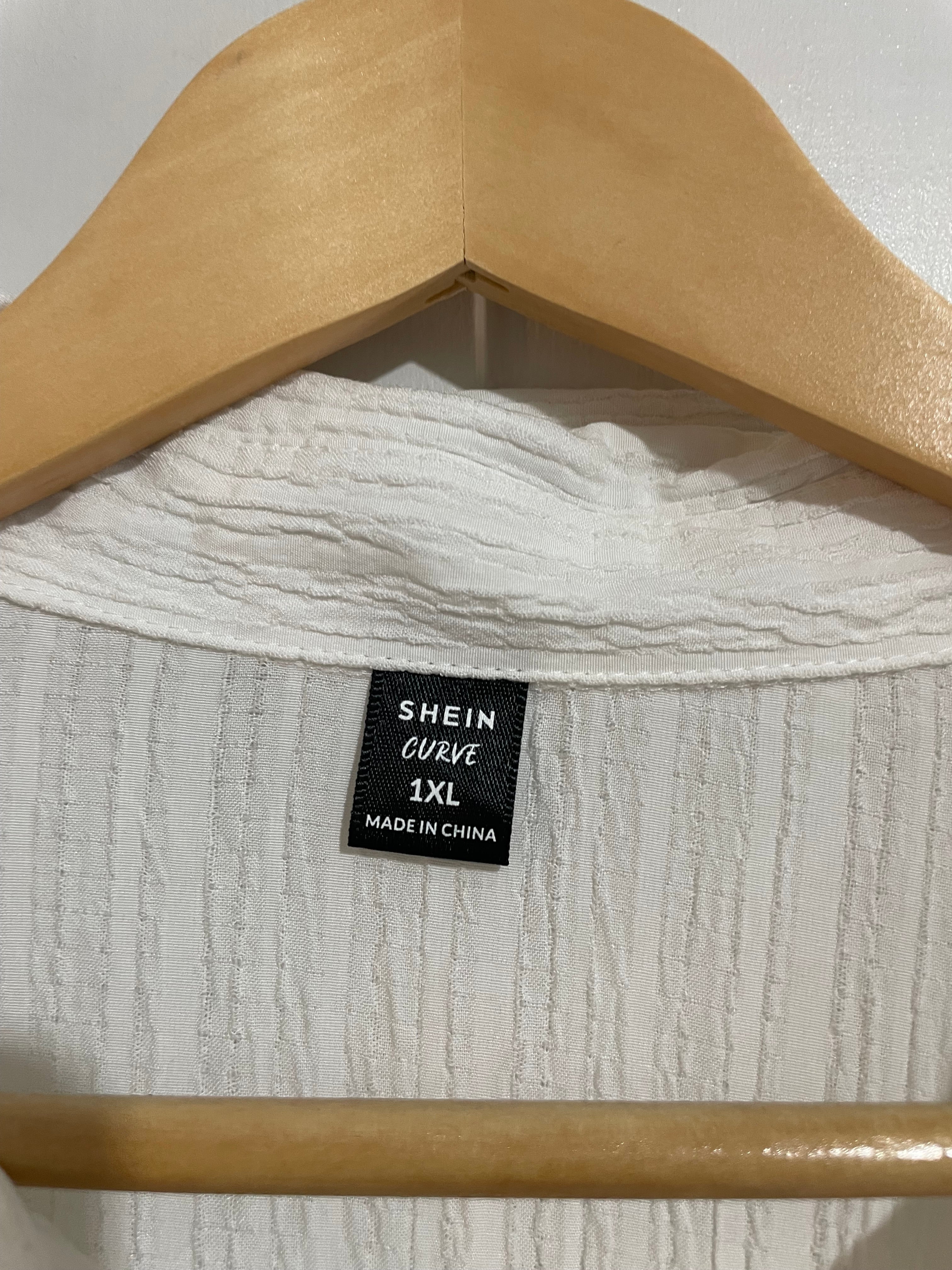 Image of (1XL) Shein Curve | White Blouse