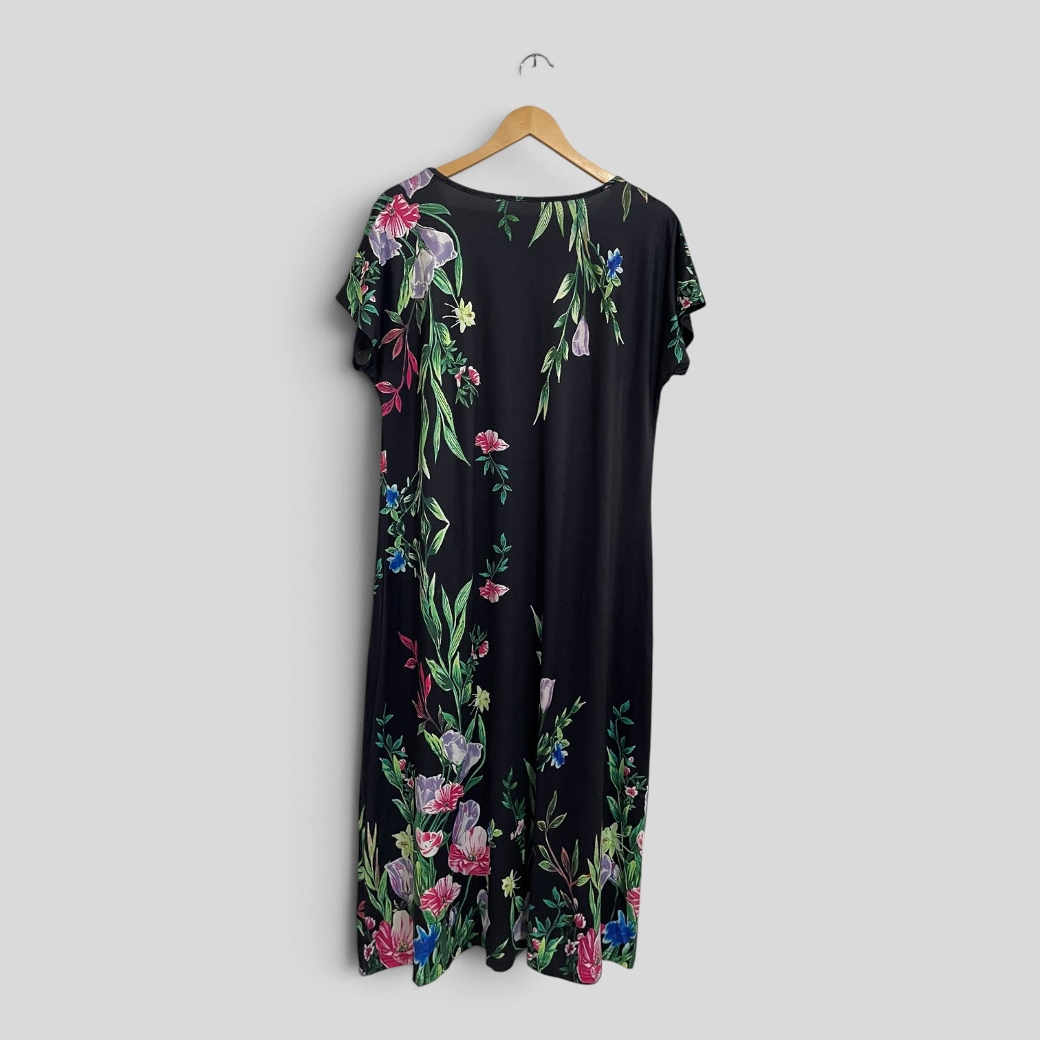 Image of (XL) Shein | Black Floral Dress