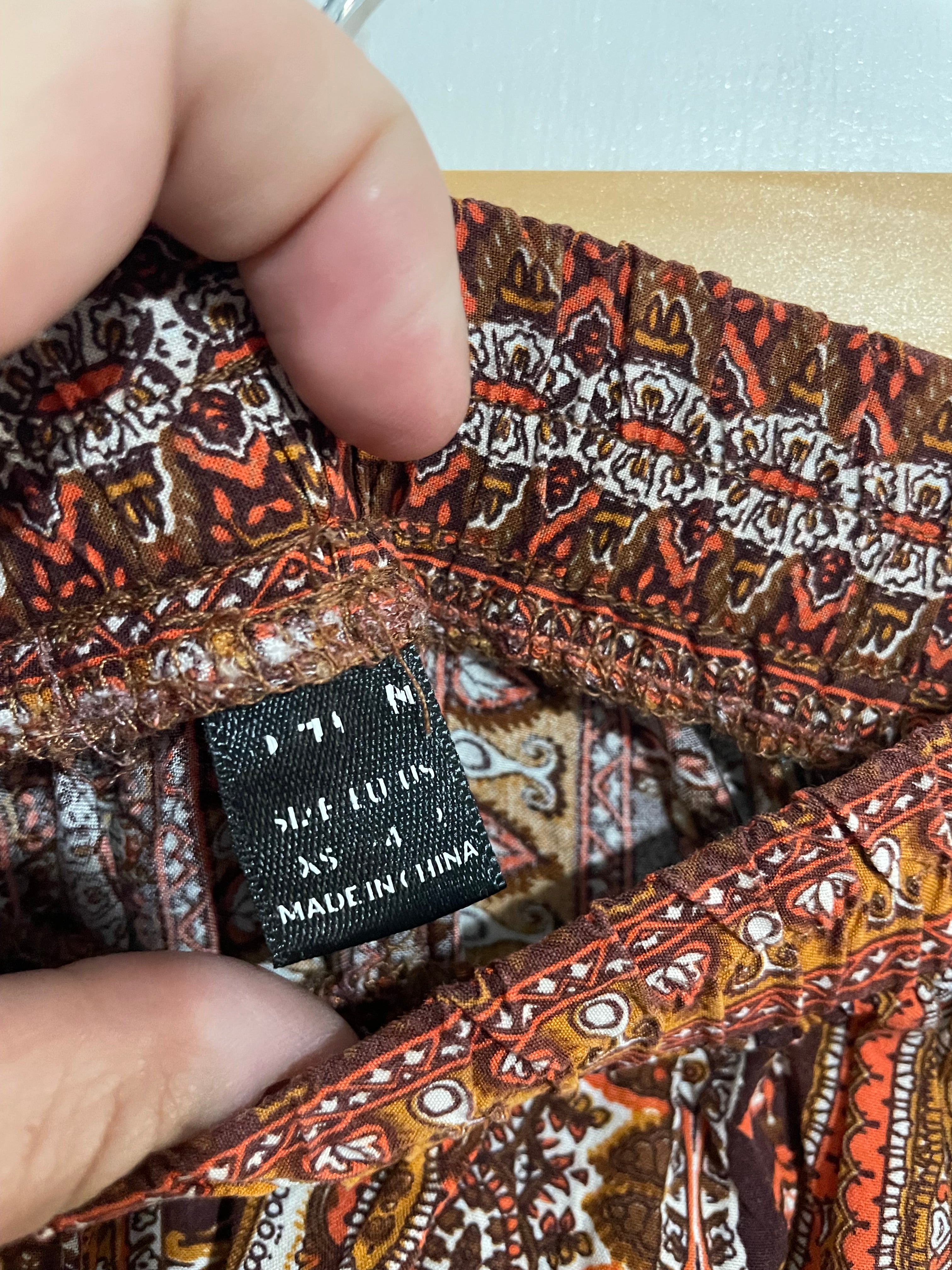 Image of (XS) Shein | Patterned Skirt