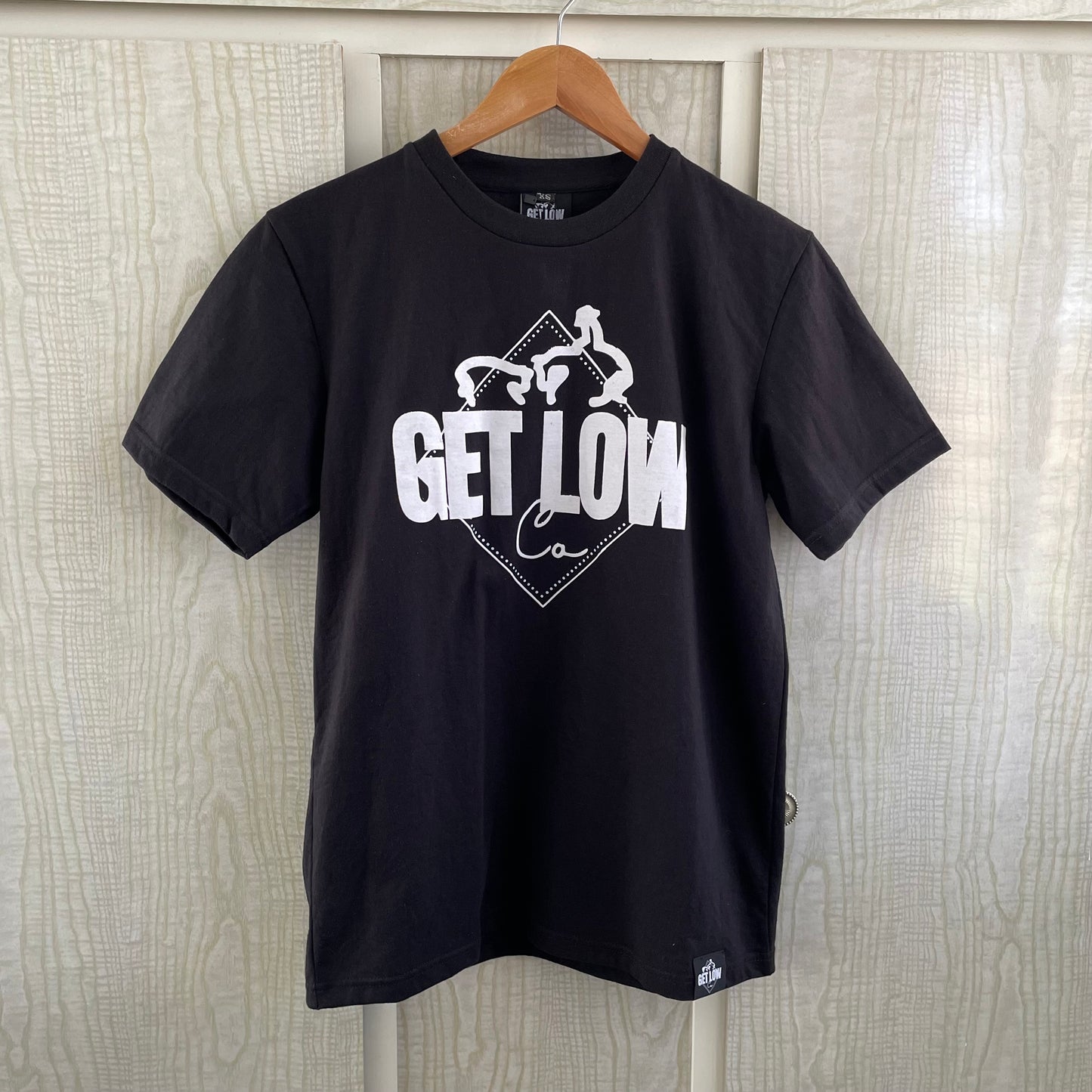 (XS) BNWT black Get Low Co Tee