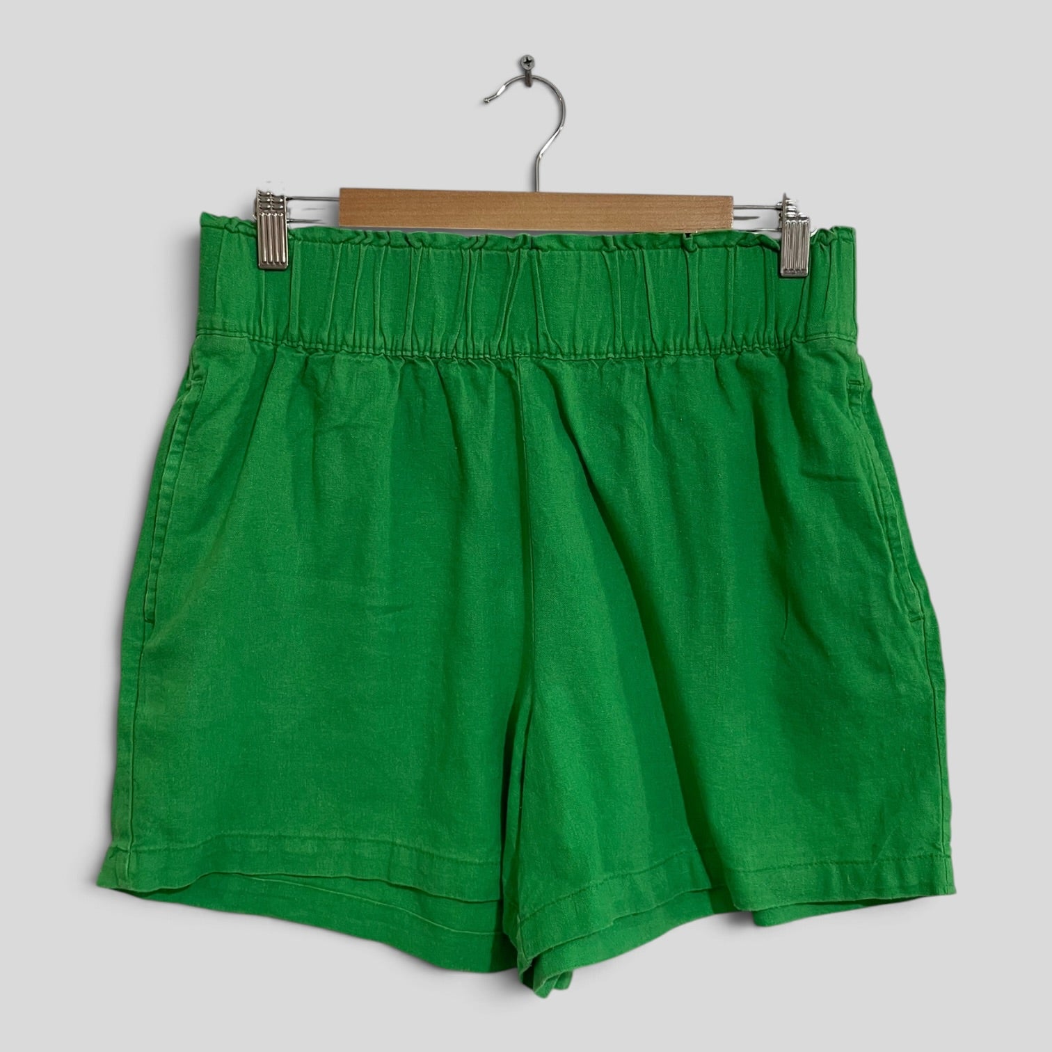 Image of (12) Anko | Green Shorts