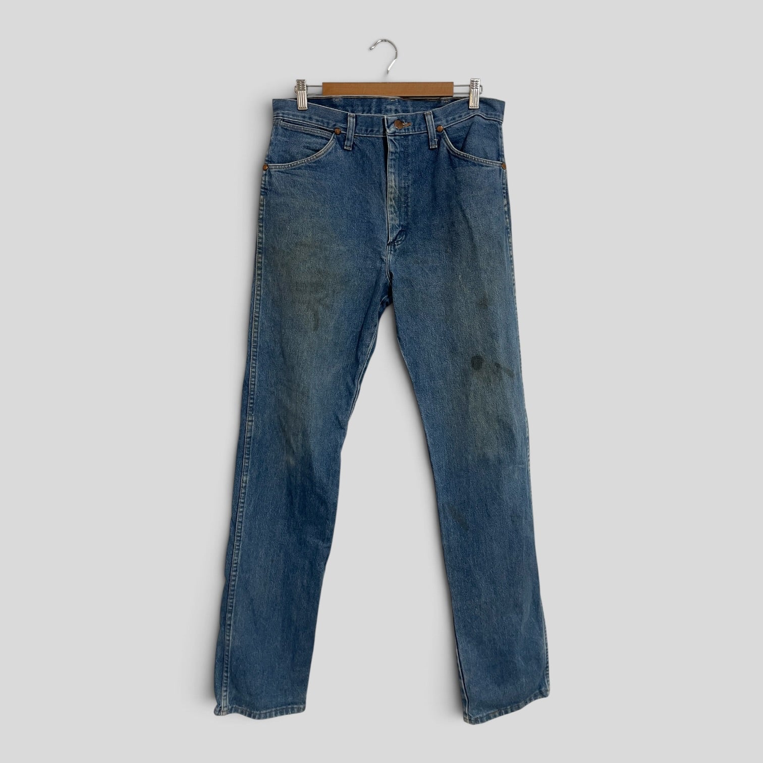 Image of (33x36) Wrangler Jeans