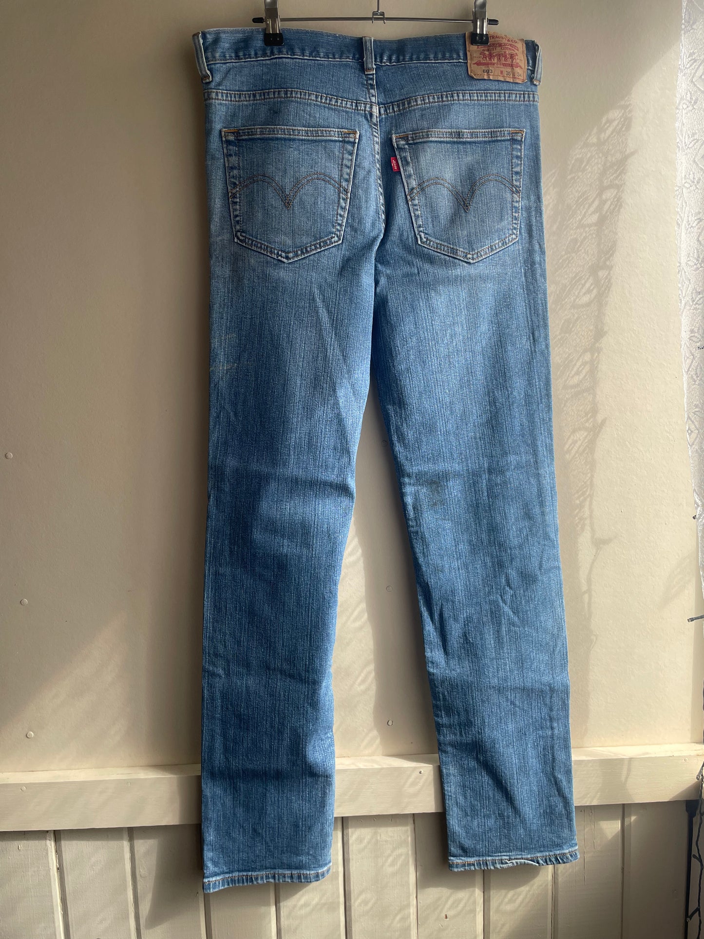 Levi's 603 35x34 Slim Straight Stretch