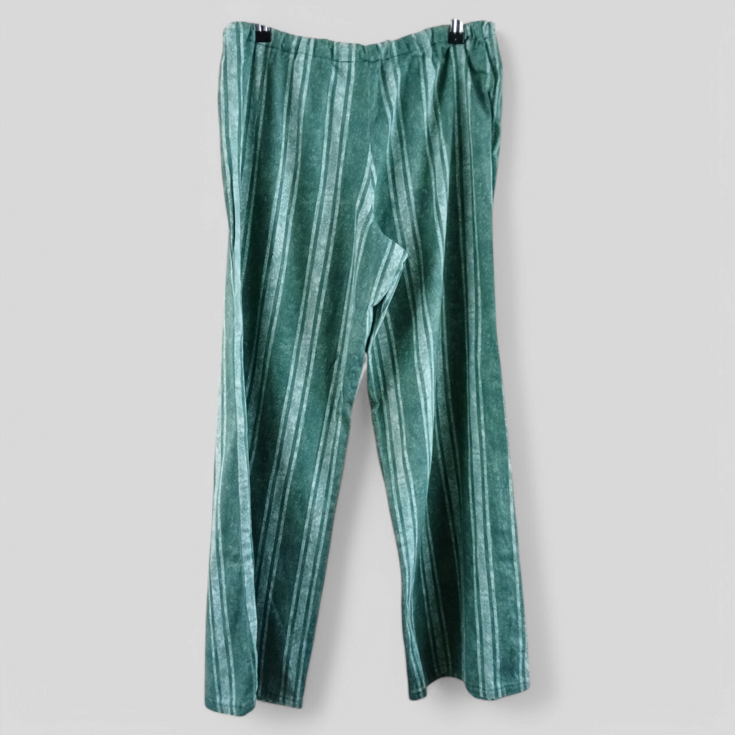 (10) Homemade | Green Striped Basic Pants