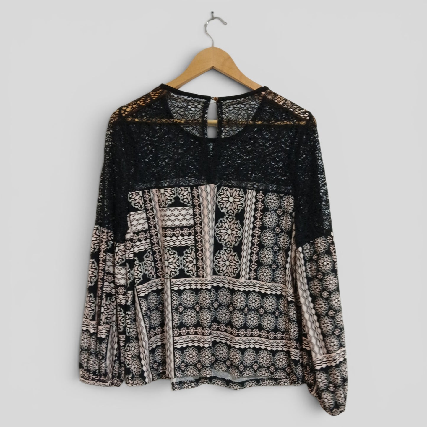 (10) Lace Shoulder LS Blouse