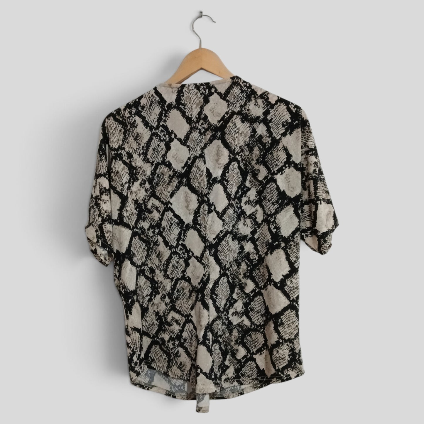 (M) Rockmans | Patterned Zip Collar Blouse