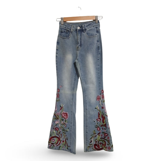 (XS) Howdy Hetty | Embroidered Bell Bottom Jeans | BNWT