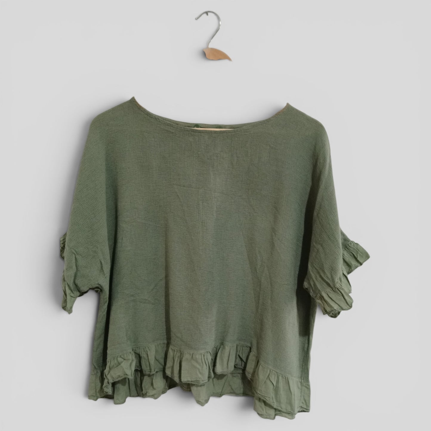 (M) Green Blouse