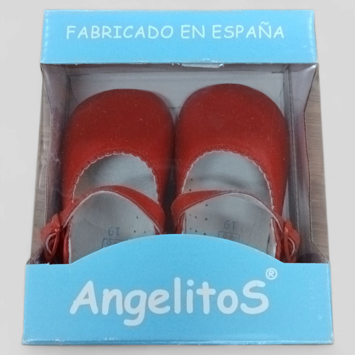(19) BNWT | Angelitos | Rojo Baby Shoes