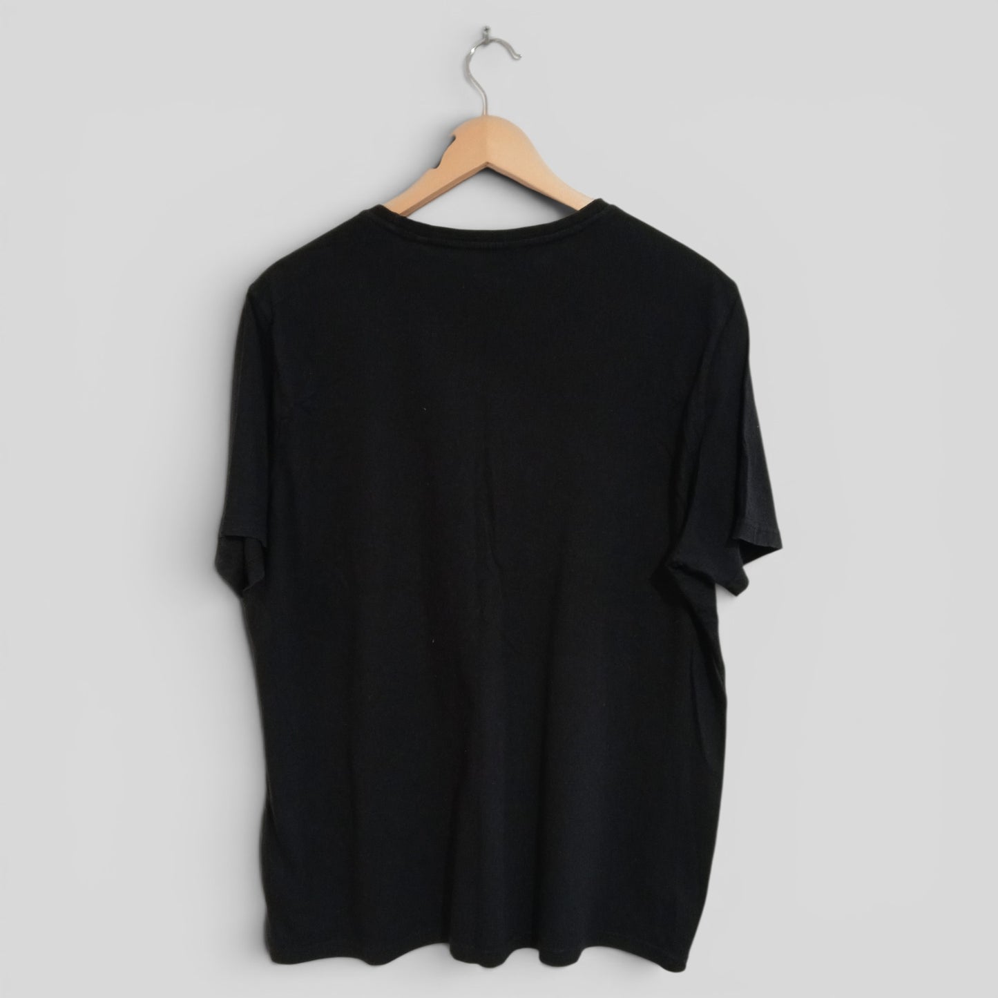 (XL) Brilliant Basics | Black Tee