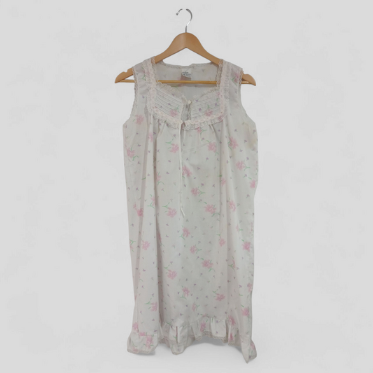 (12) Fashion Whispers | Night Gown