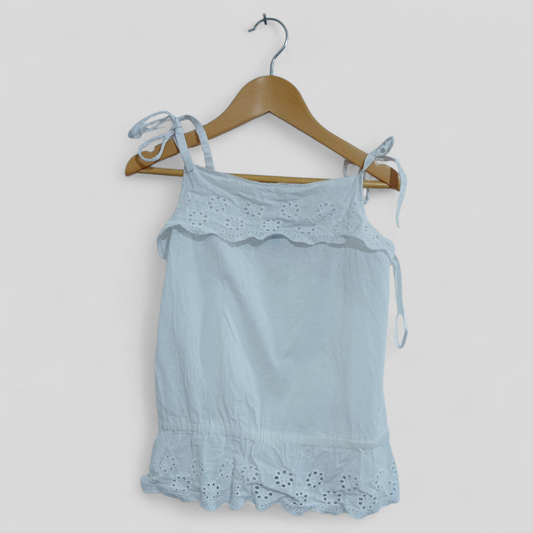 (12JNR) Tilii | White Singlet Blouse