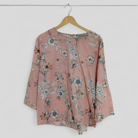(16) Yarra Trail | Floral Blouse