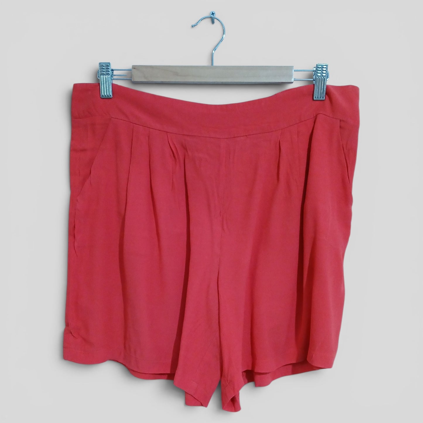 (14) Rockmans | Red Shorts