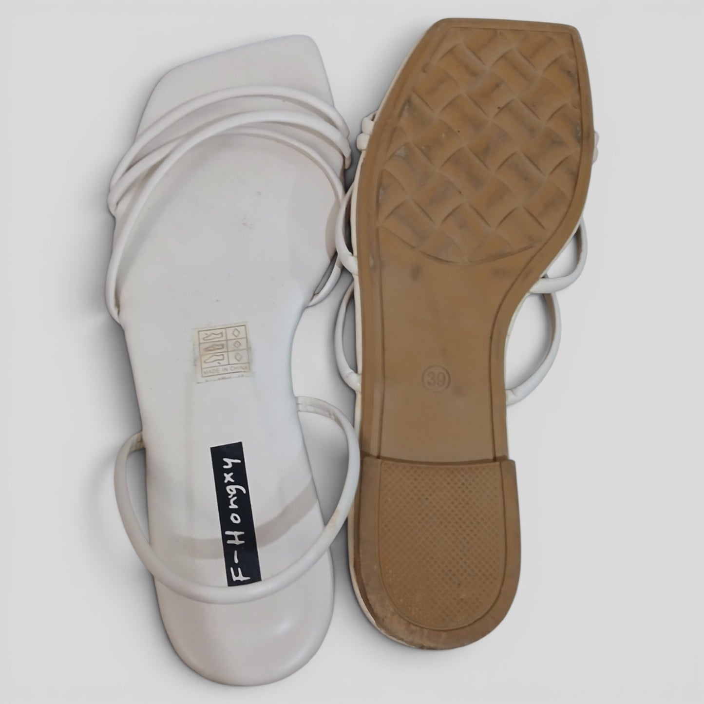 (39)  F-Hongxy | White Flats