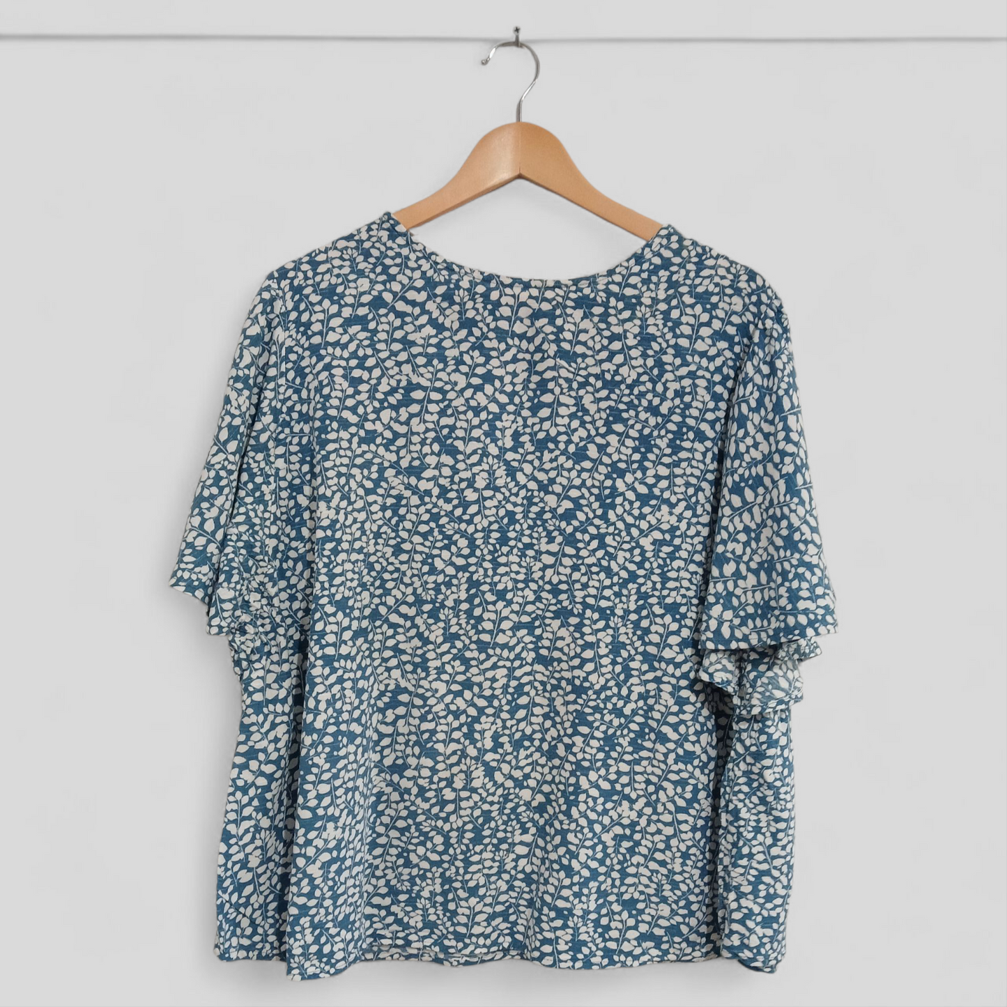 (20) Anko | Blue Patterened Blouse
