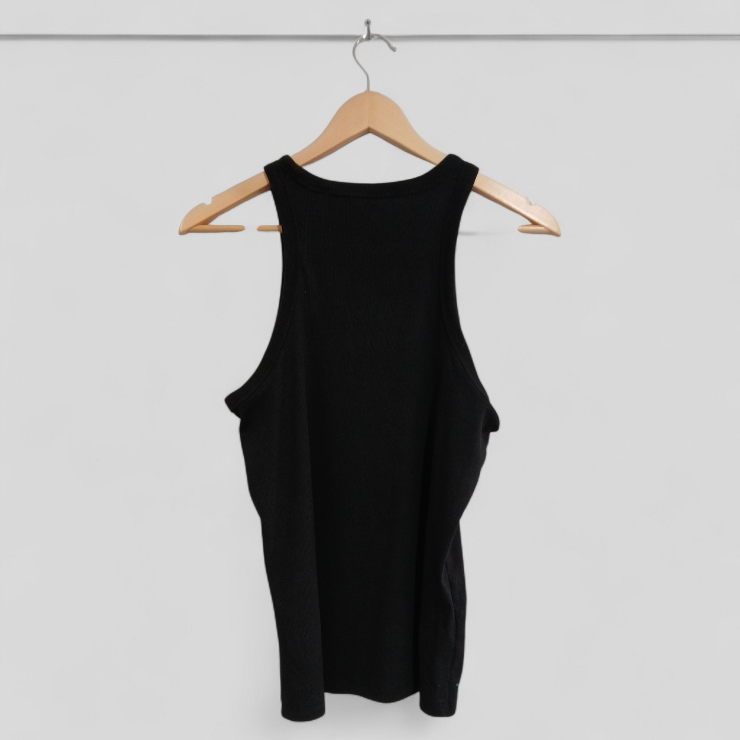 (XL) Target | Black Singlet