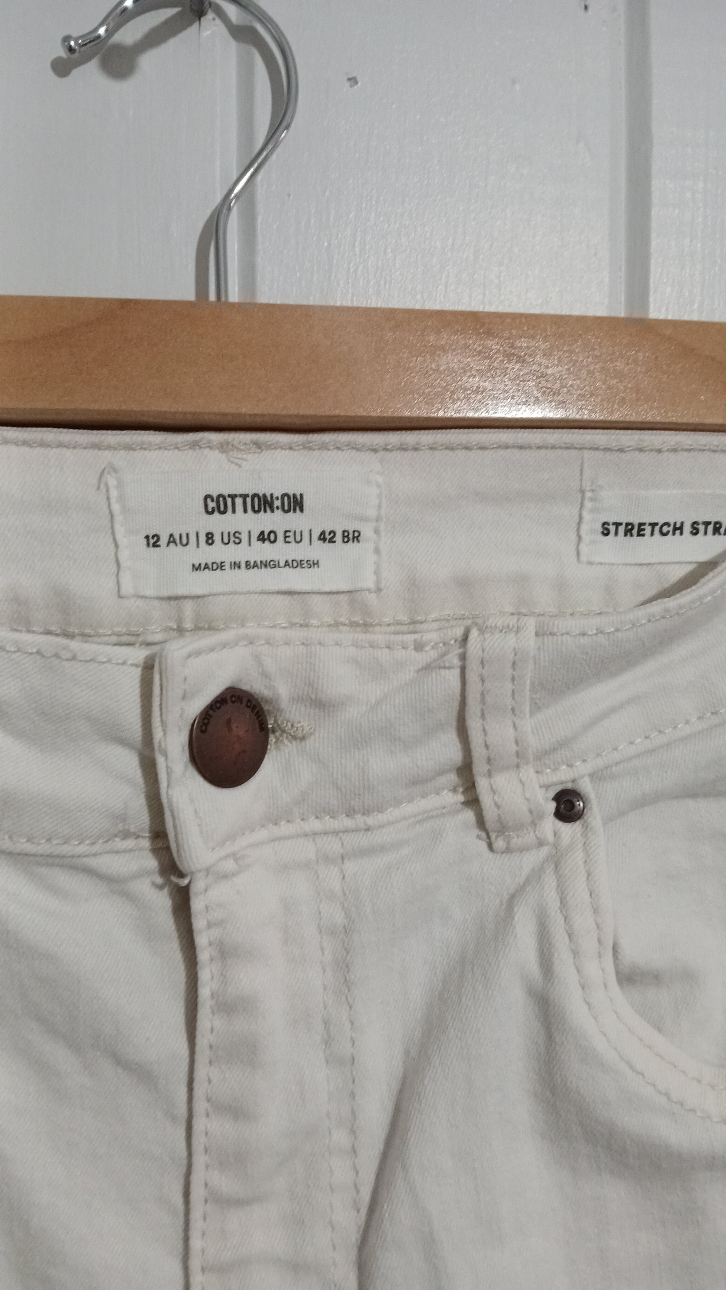(12) Cotton On | White Jeans