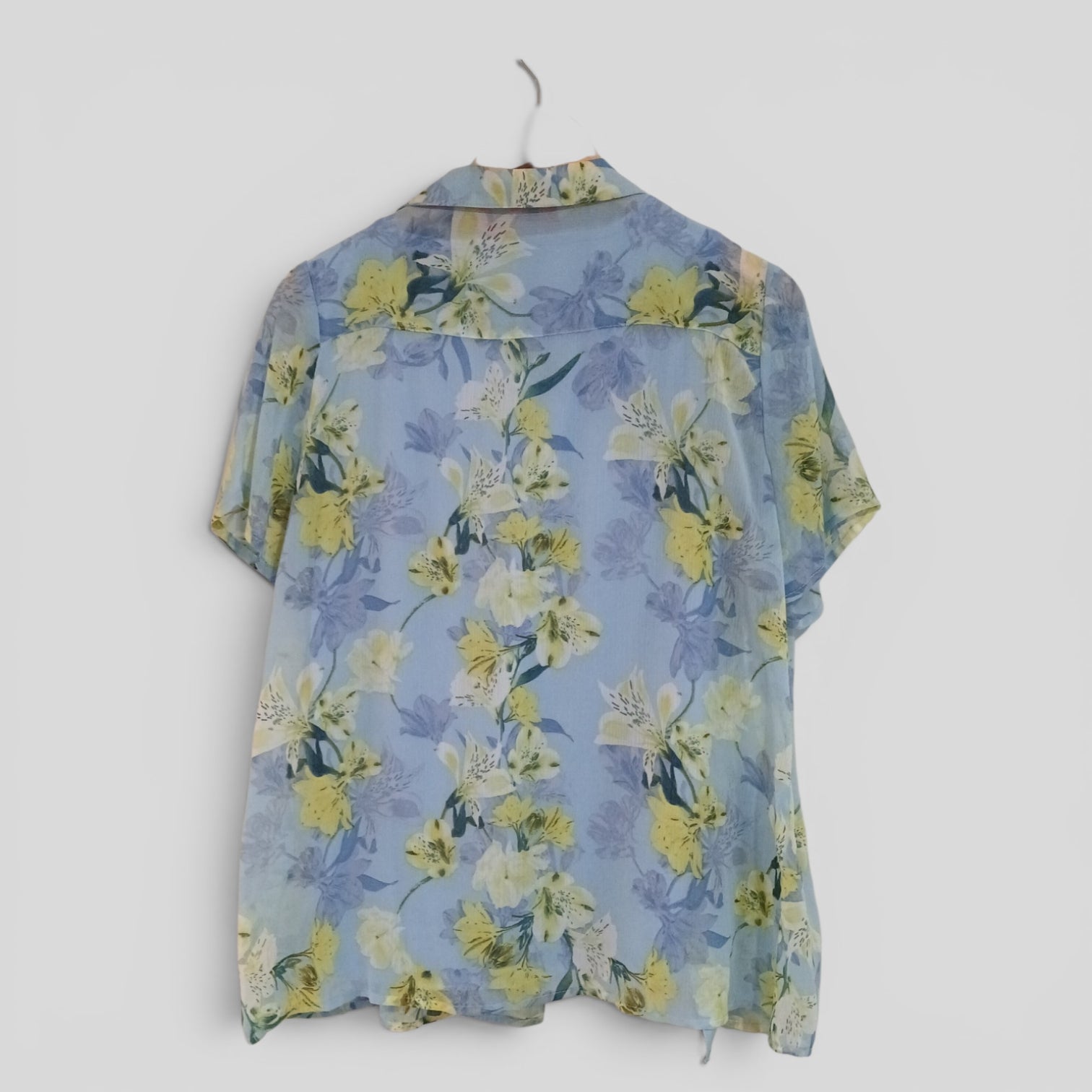 Image of (16) Millers | Blue Blosue Yellow Flowers
