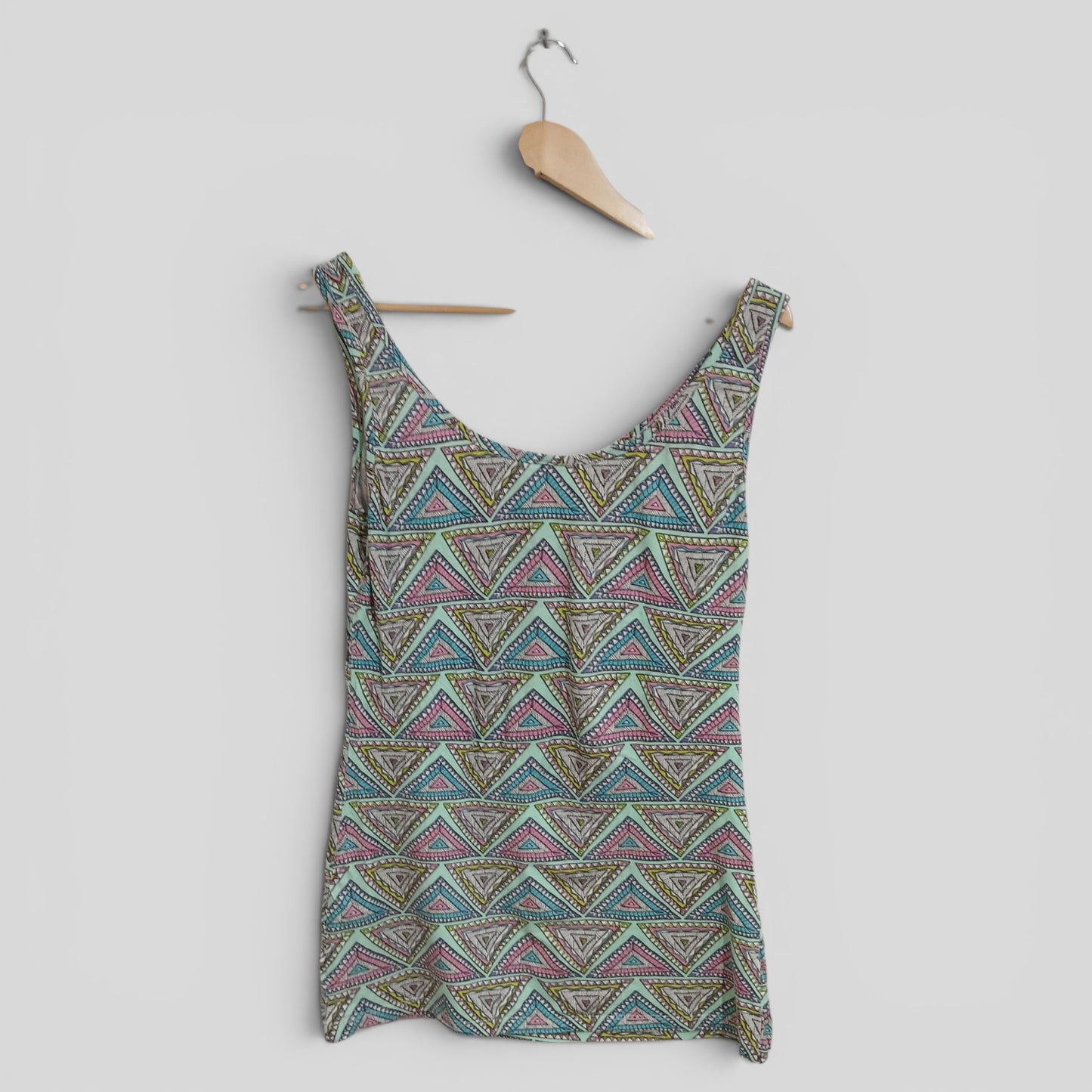 (14) Now | Geo Singlet