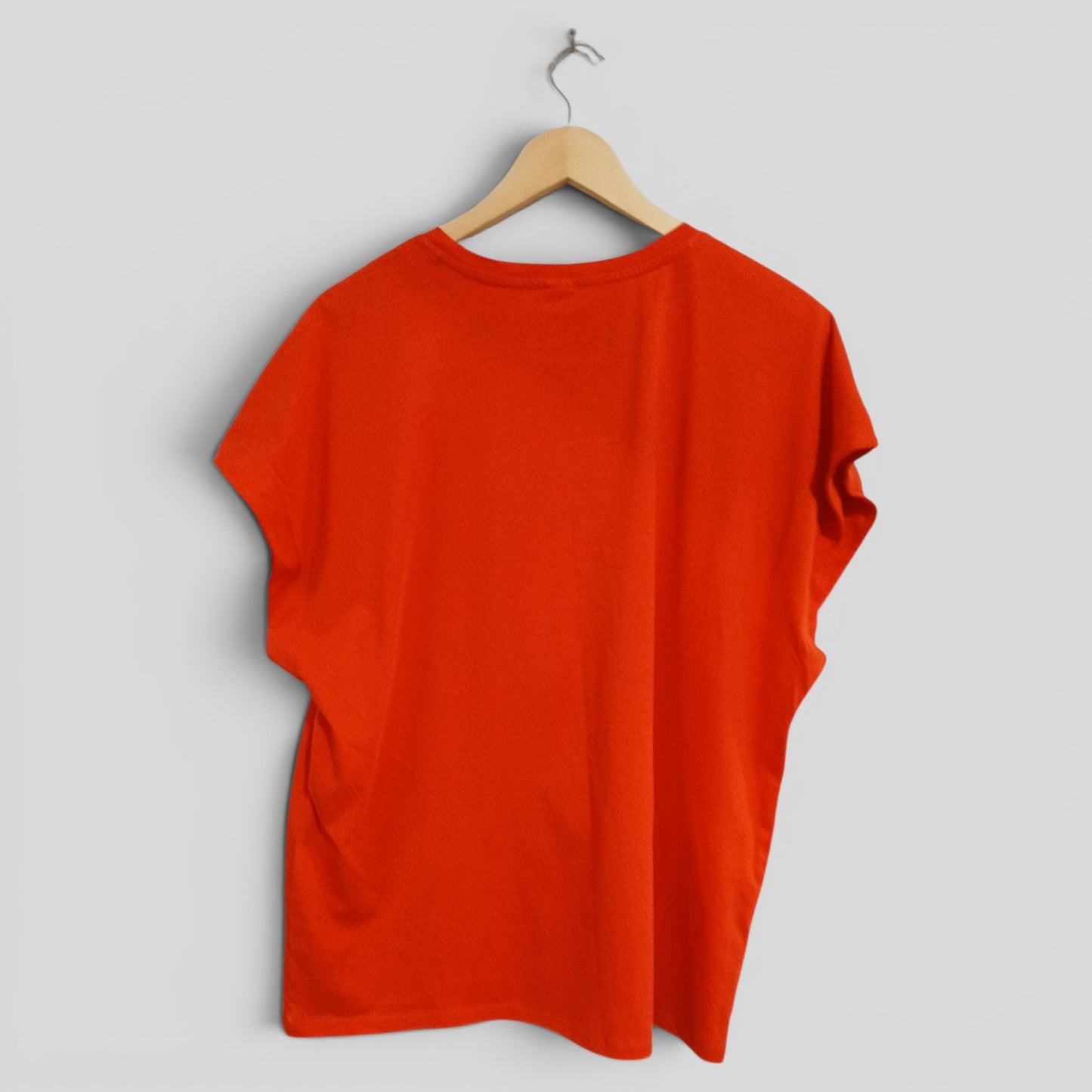(18) Anko | Red Happiness Tee