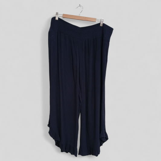 (20) Beme | Navy Pants