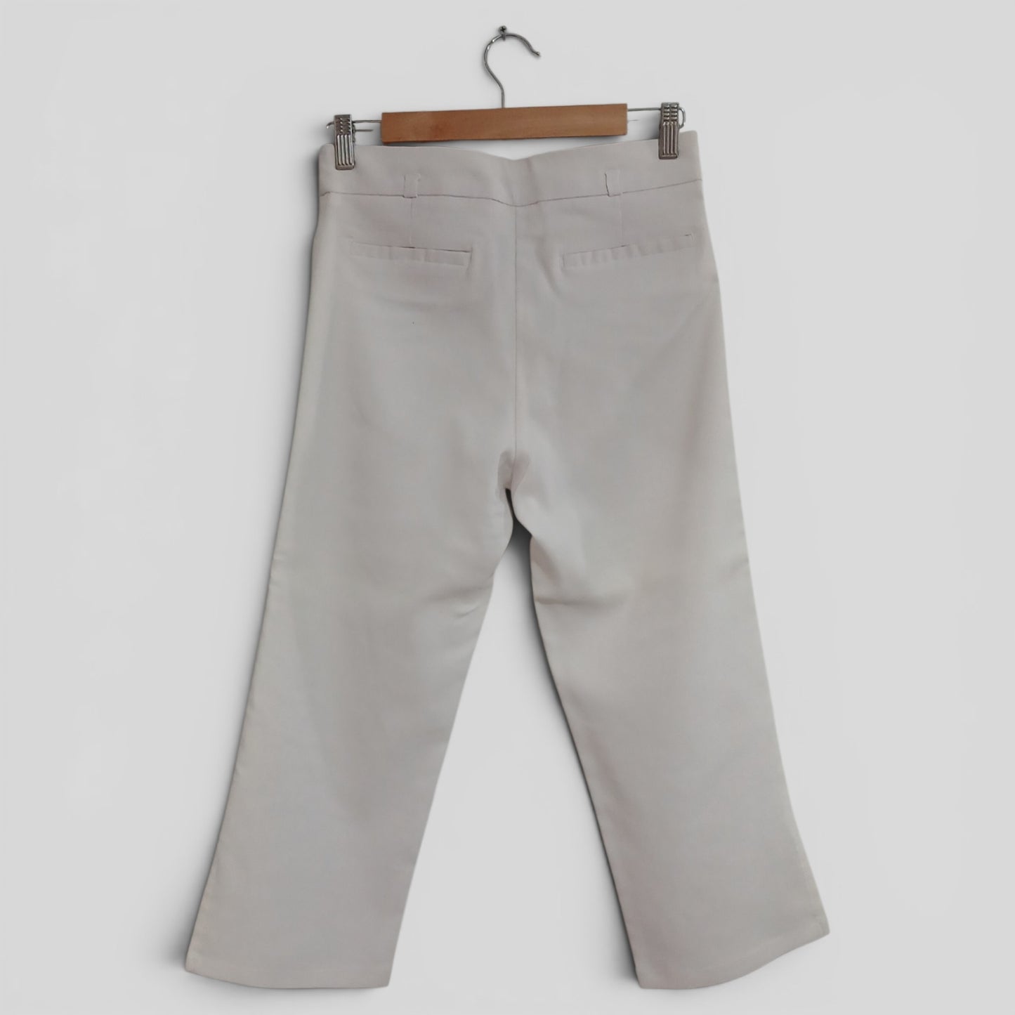 (8) Millers | White Capris