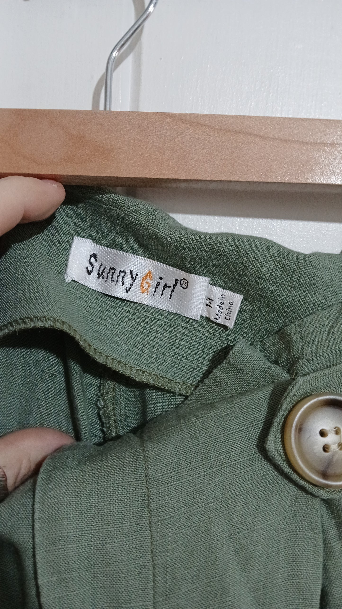 (14) Sunny Girl | Green Shorts