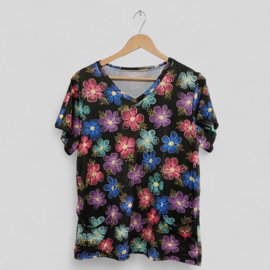 (L) Scrub Shirt | Black Purple Pink Blue Flowers