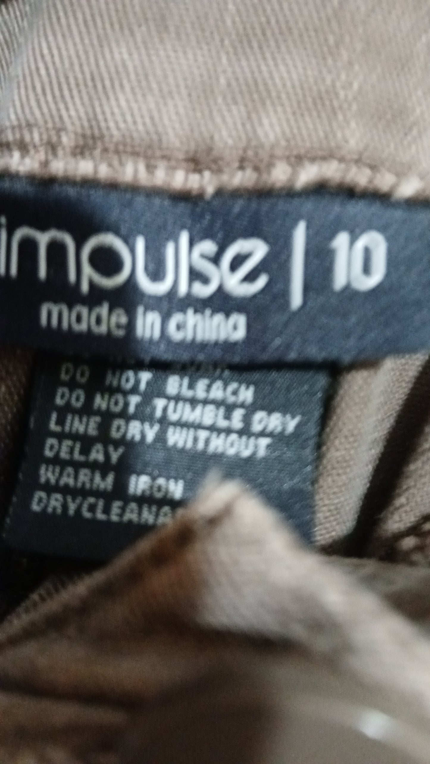 (10) Impulse | Brown Shorts