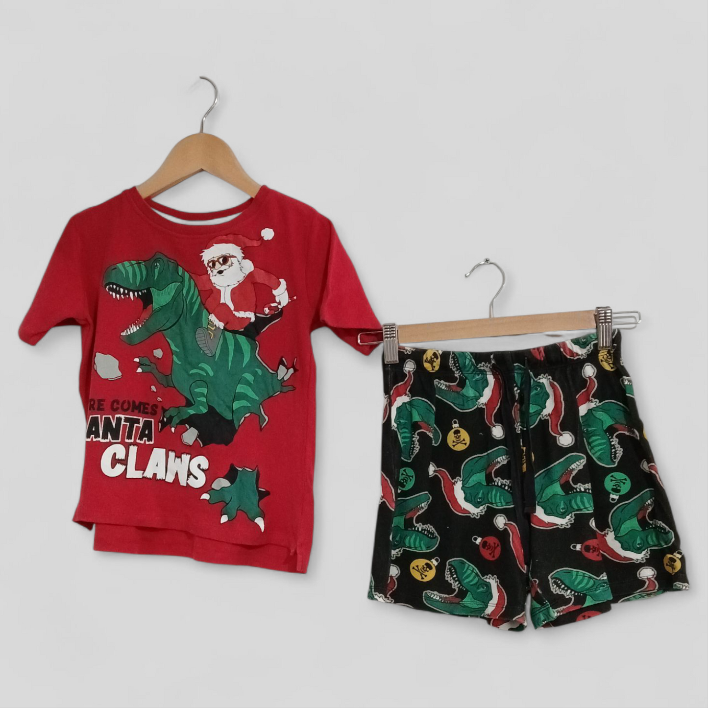 (7JNR) Best & Less | Here Comes Santa Claws PJ SET
