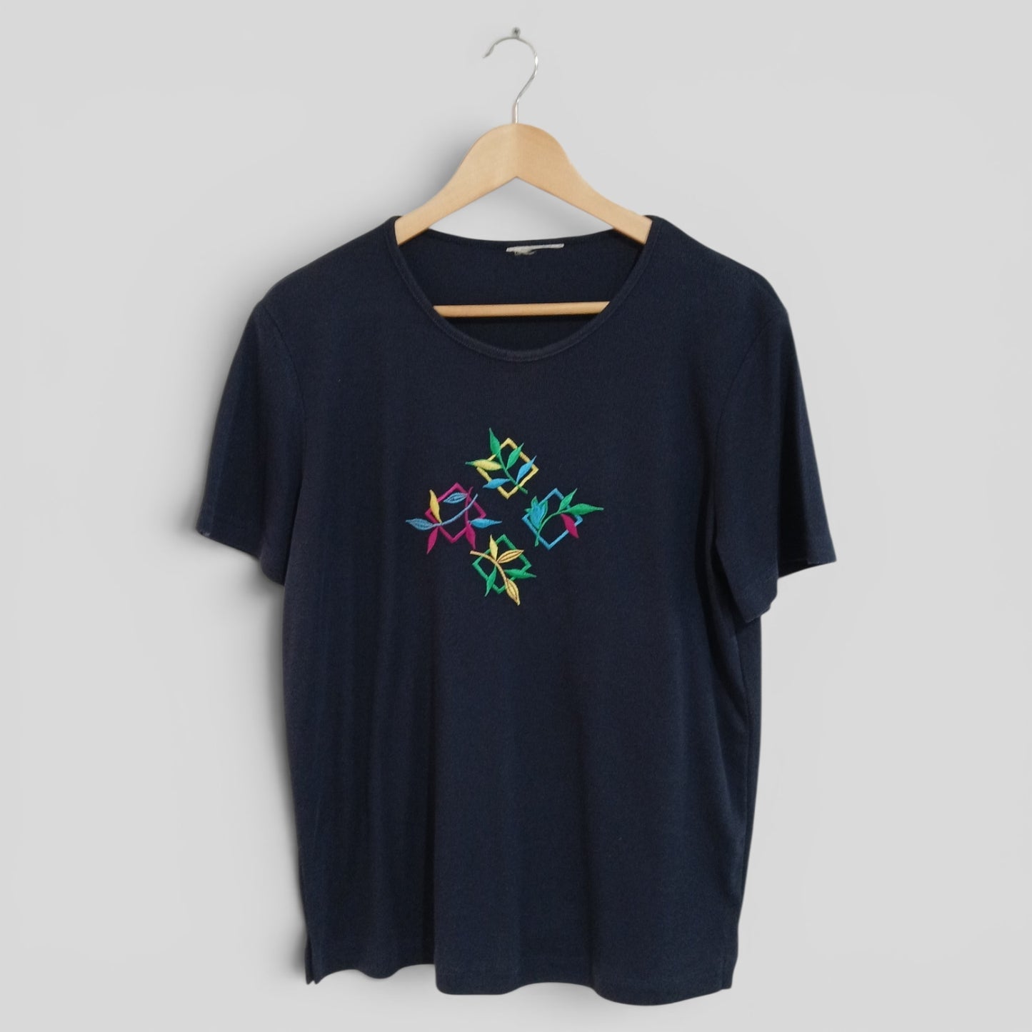 (14) Navy Tee | Embroidered