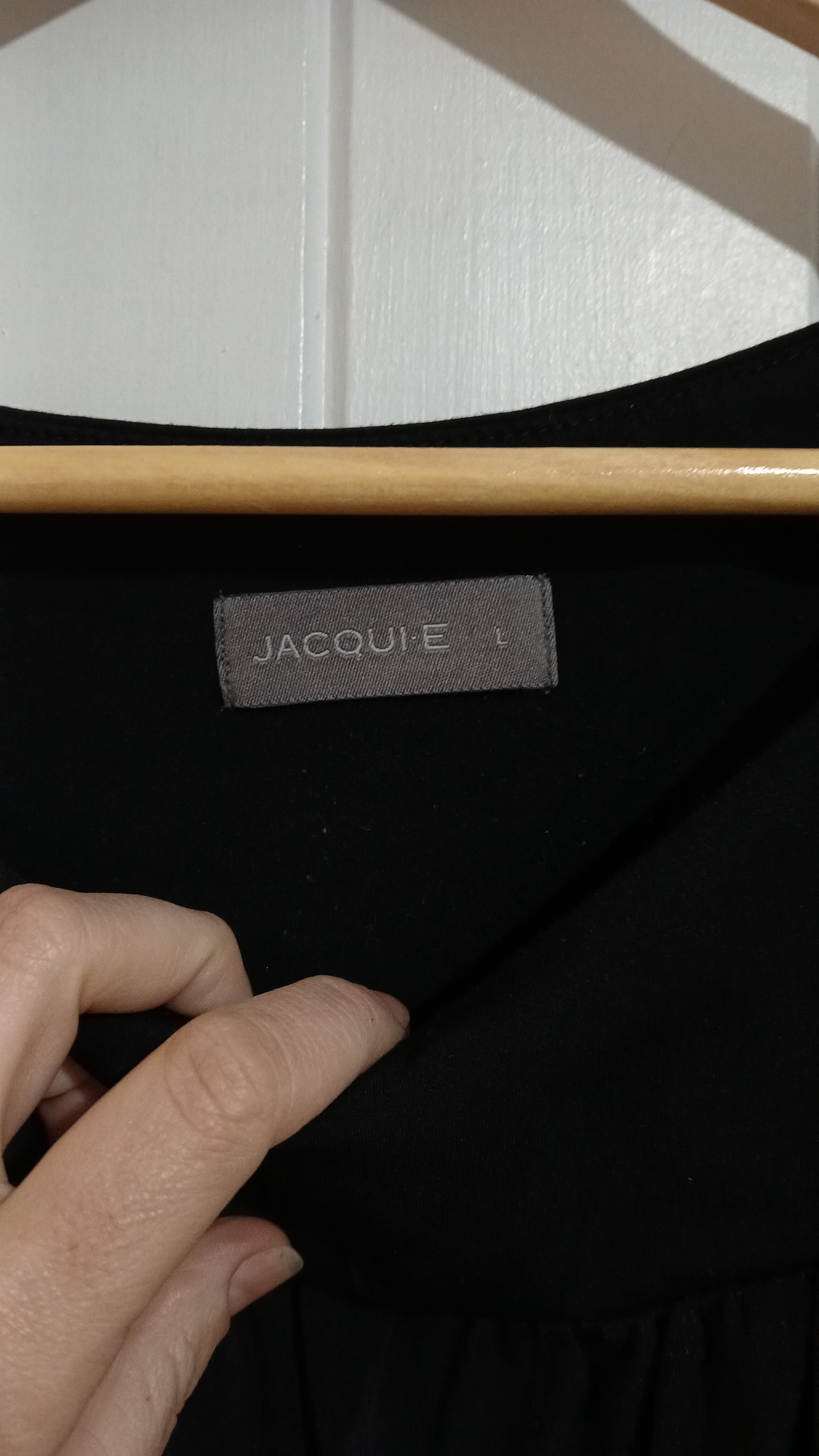(L) Jacquie | Black Blouse
