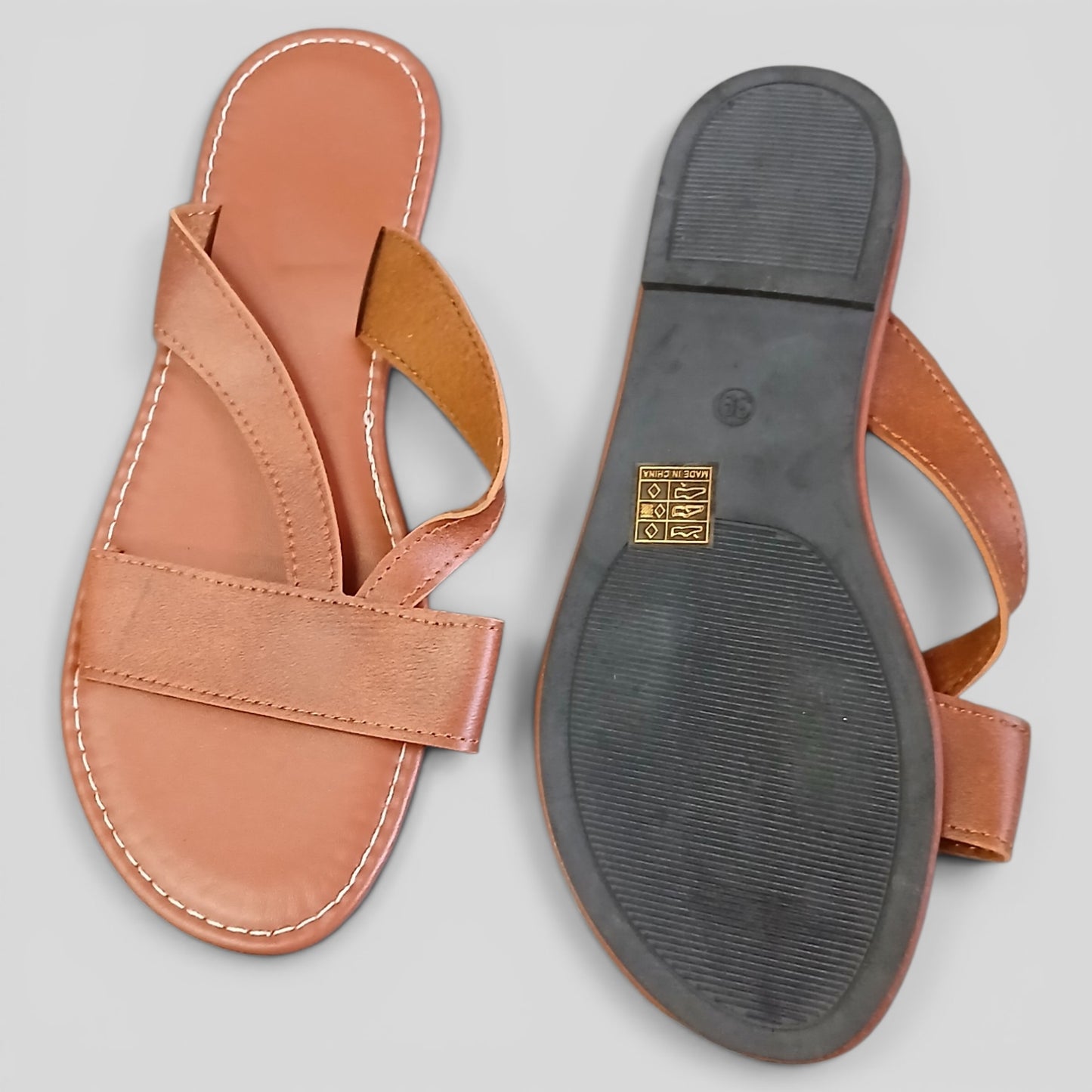 (39) Brown Sandals