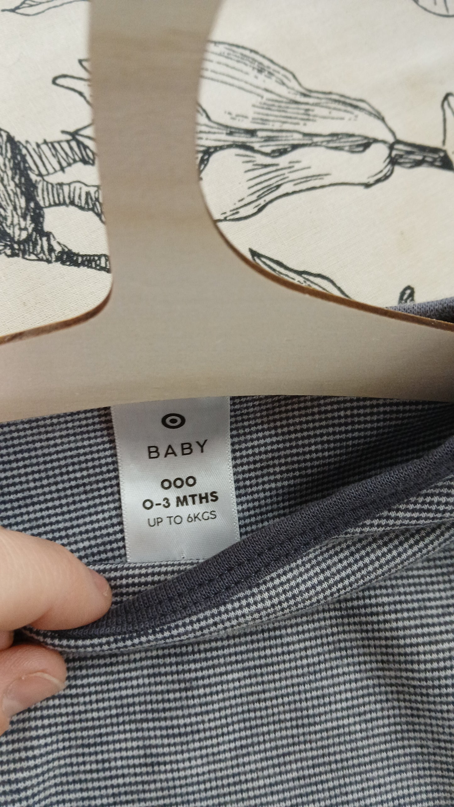 (000) Target | Striped