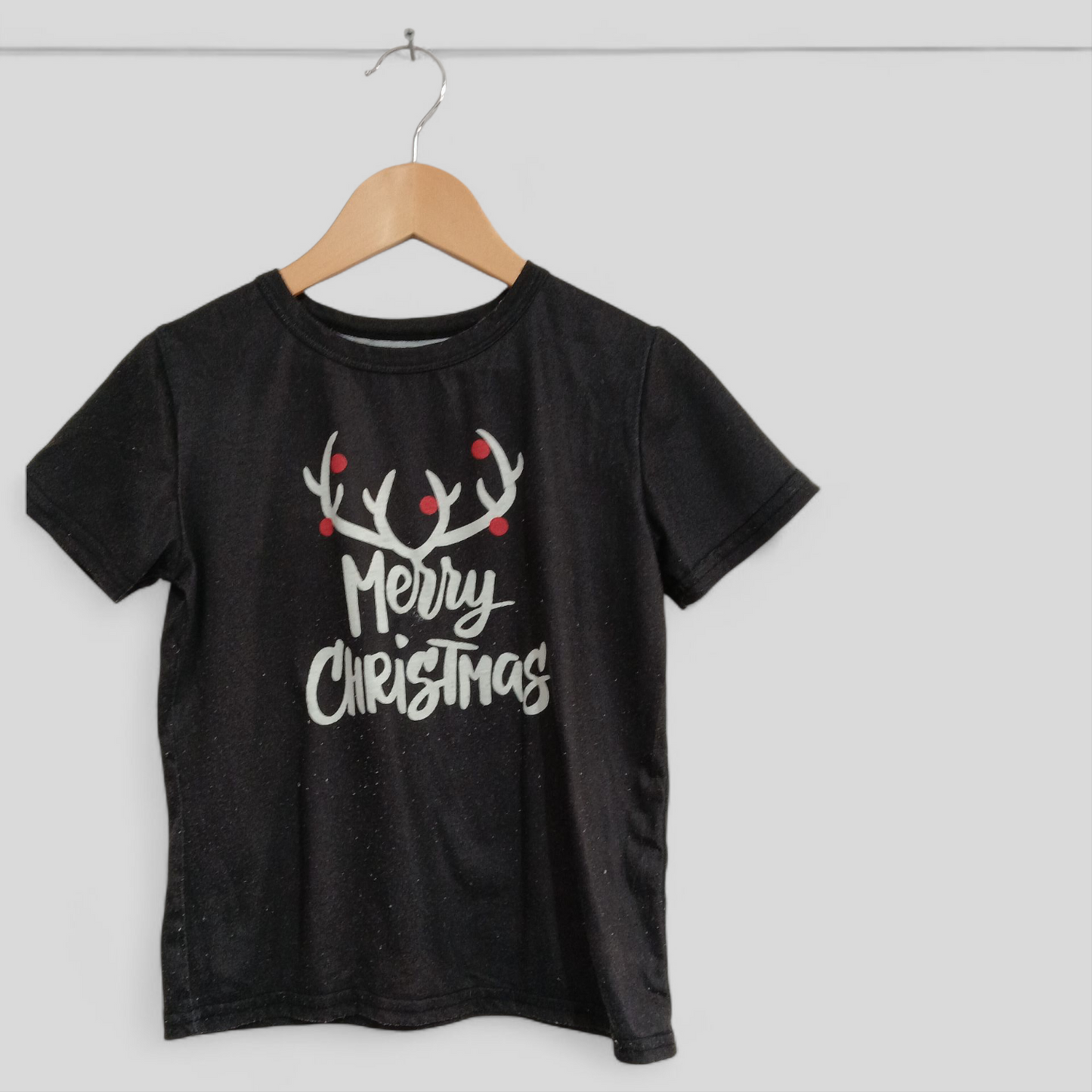 (6JNR) Shein | Black Christmas Tee
