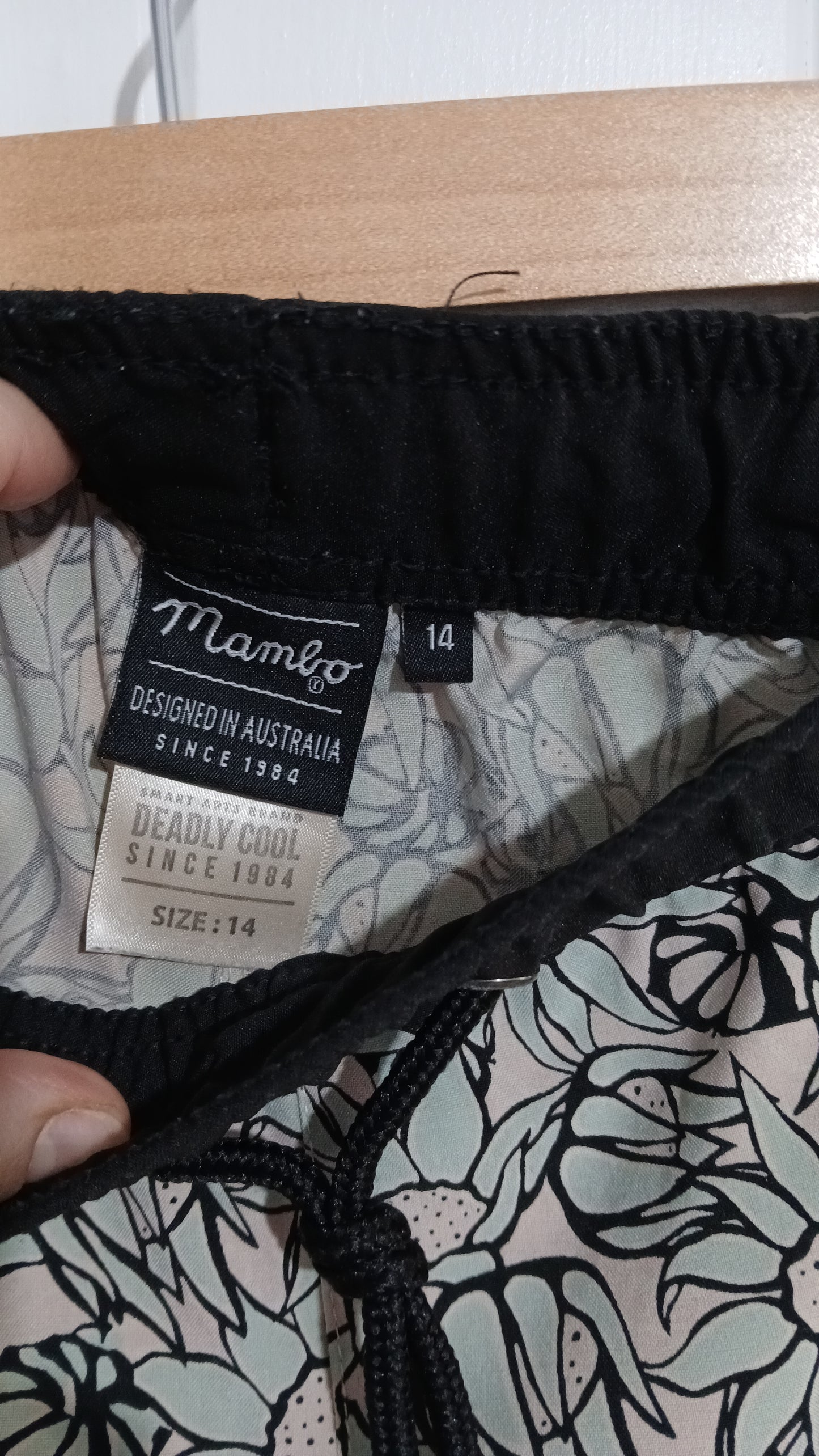 (14) Mambo | Beach Shorts