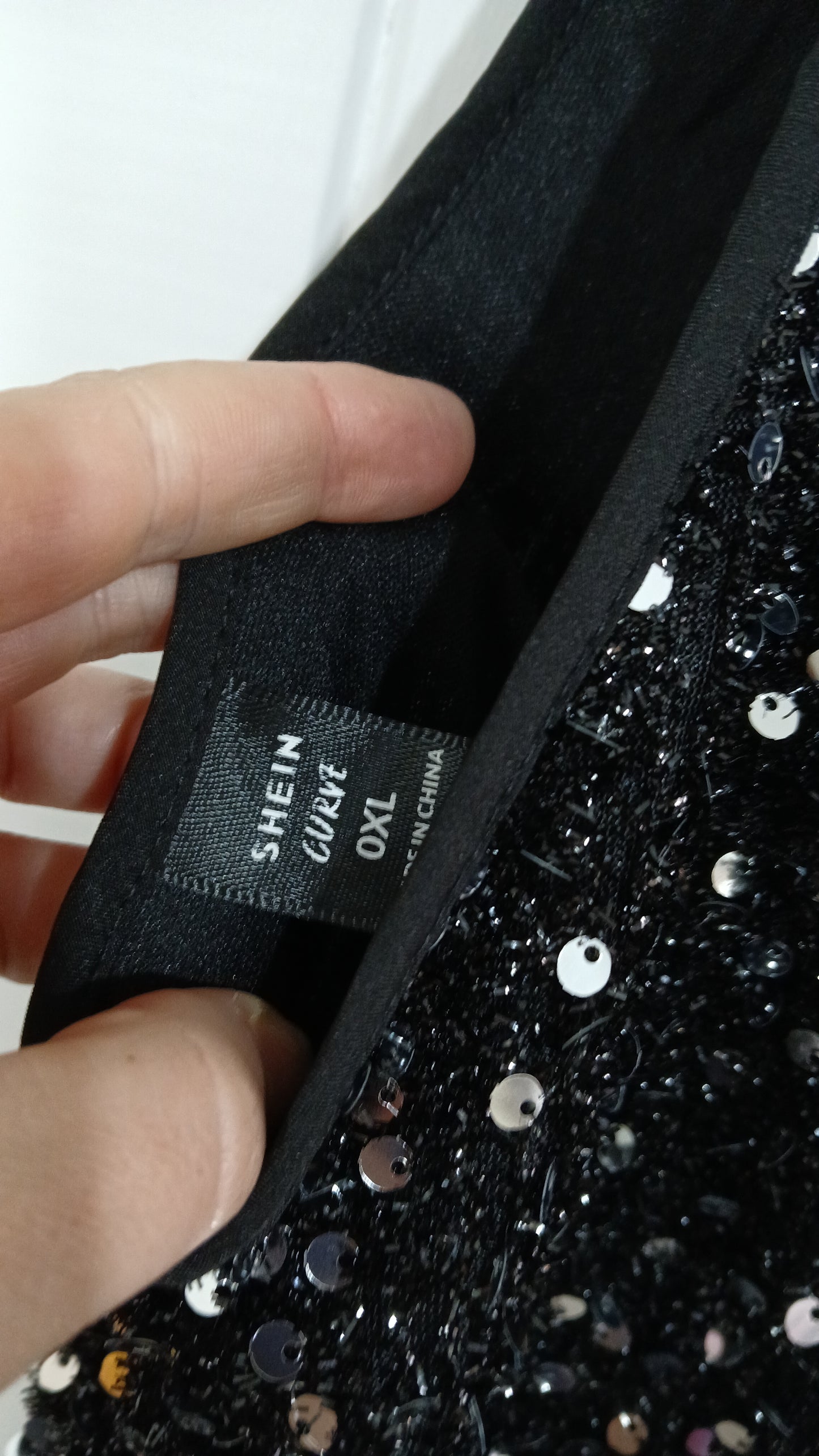 (0XL) Shein Curve | Off the Shoulder Black Sequin Dress